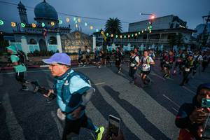 BIB: 
                            <button type="button" onclick="openModal(26233103)" class="btn btn-primary btn-sm float-right btn-popup" data-toggle="modal" data-target=".modal-high-quality">
                        <i class="fas fa-shopping-cart"></i> Add to Cart
                    </button>
                                            <button type="button" onclick="isThisMe(26233103, true)" class="btn btn-success btn-sm float-right btn-popup btn-isme hidden" data-toggle="tooltip" data-placement="bottom" title="นี่คือรูปของคุณใช่ไหม คลิกที่นี่เพื่อเอาเข้าอัลบั้ม">
                        <i class="fas fa-plus"></i> Add to album
                    </button>
                    <button type="button" onclick="isThisMe(26233103, false)" class="btn btn-warning btn-sm float-right btn-popup btn-isnotme hidden">
                        <i class="fas fa-ban"></i> Remove from album
                    </button>